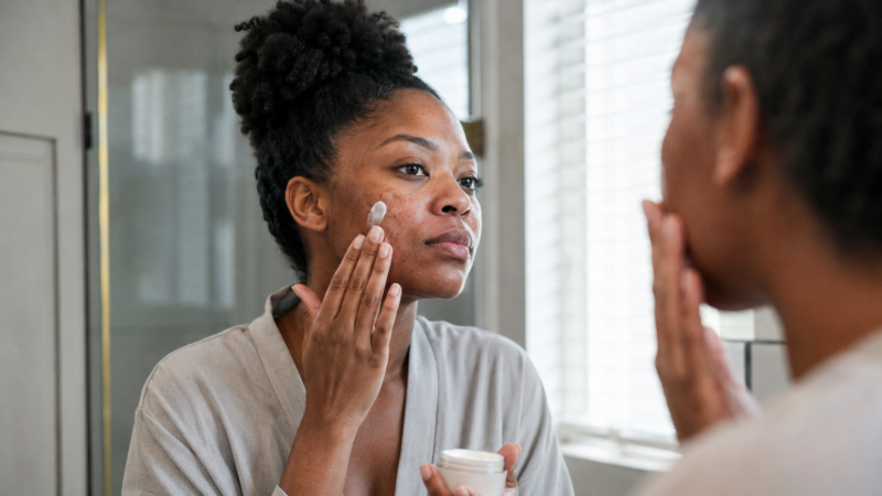 Azelaic Acid for Acne and Redness: How to Start