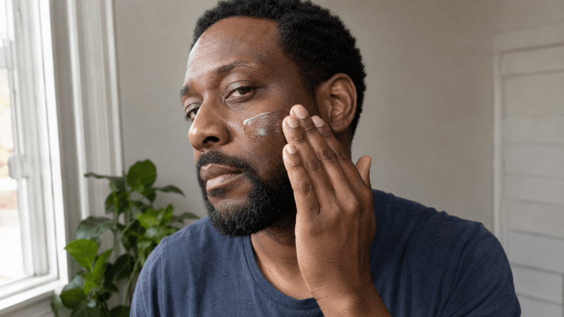Sunscreen for Dark Skin: How to Avoid White Cast